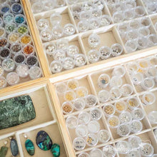 Laden Sie das Bild in den Galerie-Viewer, So. 04.10.2020 | 14:00-19:00 | Yoga Mala-Ketten Workshop