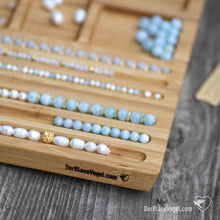 Laden Sie das Bild in den Galerie-Viewer, Armband-Perlenbrett aus Holz | Wooden Beadingboard - Braceletboard | Der Blaue Vogel