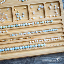 Laden Sie das Bild in den Galerie-Viewer, Armband-Perlenbrett aus Holz | Wooden Beadingboard - Braceletboard | Der Blaue Vogel