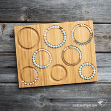 Laden Sie das Bild in den Galerie-Viewer, Armbandbrett - Perlenbrett aus Holz | Wooden Braceletboard - Beading Board | Der Blaue Vogel
