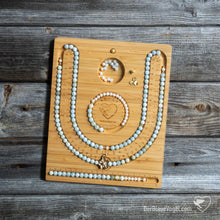 Laden Sie das Bild in den Galerie-Viewer, Malabrett Perlenbrett aus Holz | Mala Beading Board / Malaboard / Wooden BeadingBoard | Der Blaue Vogel Perlenbretter