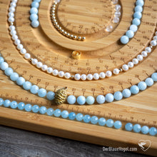 Laden Sie das Bild in den Galerie-Viewer, Perlenbrett aus Holz für Ketten, Malas, Armbänder| Wooden Beadingboard & Braceletboard from Der Blaue Vogel