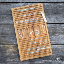 Laden Sie das Bild in den Galerie-Viewer, Armband-Perlenbrett aus Holz | Wooden Beadingboard - Braceletboard | Der Blaue Vogel